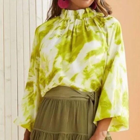 Marie Oliver The June Balloon Sleeve Blouse
NWOT - Picture 3 of 11